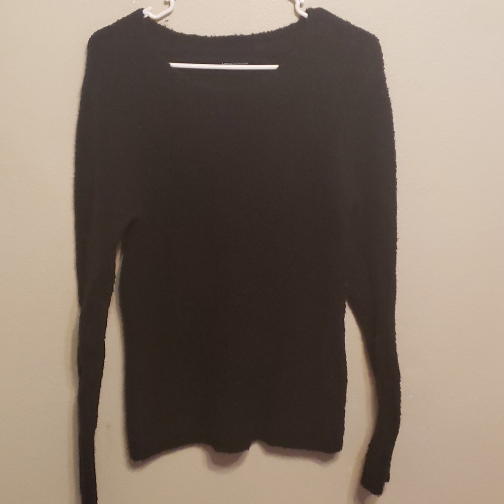 $22- Victoria Secret's Long sleeved Sweater 💖
